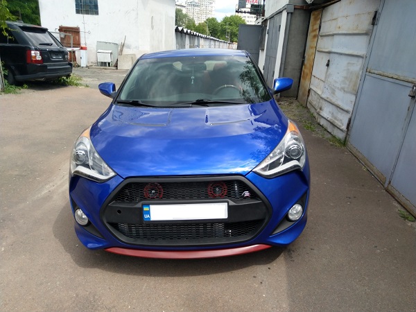 Hyundai Veloster Turbo R-Spec Front